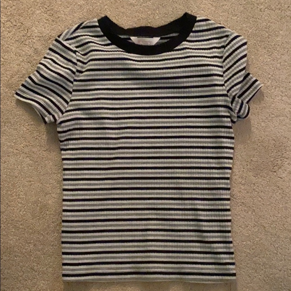 No Boundaries Striped Short sleeve